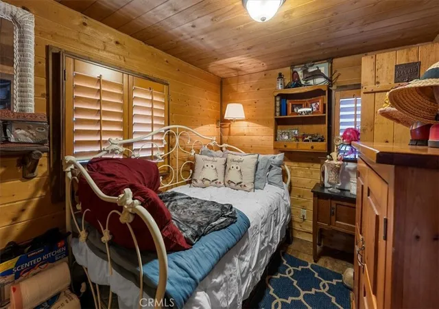 Homes for sale in Big Bear Lake, CA | 42596 Willow, Big Bear Lake, CA 92315 | MLS# IG26078654