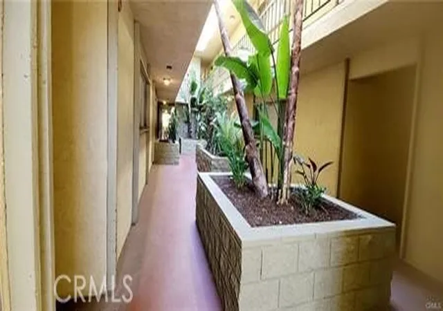 Homes for sale in Long Beach, CA | 420 Redondo #102, Long Beach, CA 90814 | MLS# PW26076592