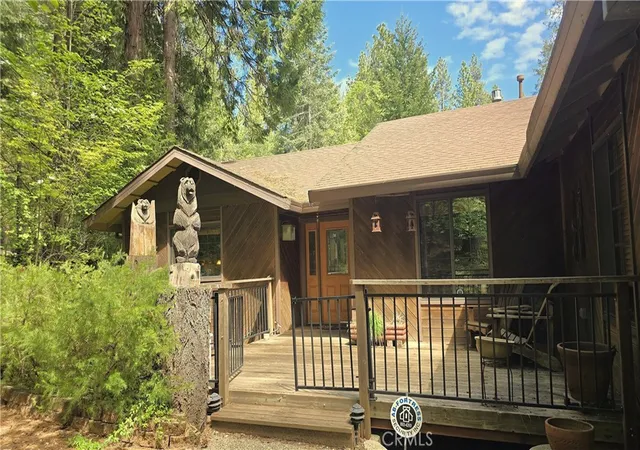 Single family home for sale at 14880 Hickok Ct, Magalia, CA 95954 | MLS# SN26078194