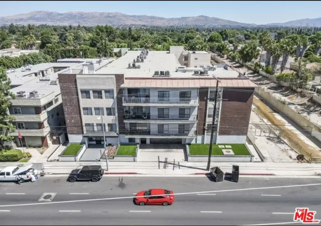 Homes for sale in Northridge, CA | 19029 Nordhoff St #205, Northridge, CA 91324 | MLS# 26706423