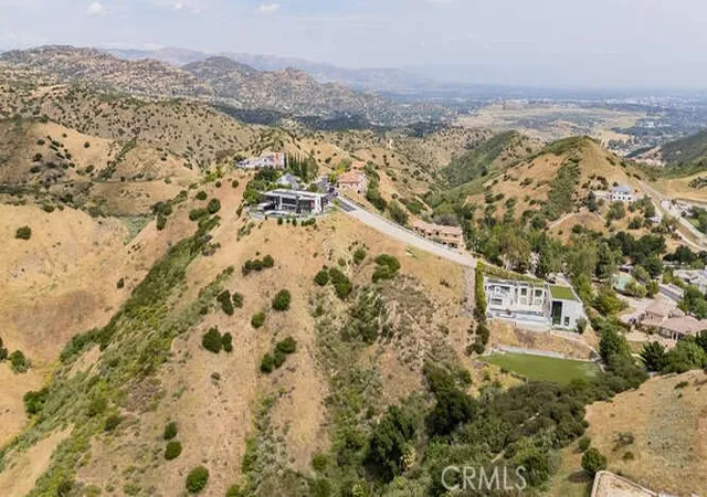 5th image of 15 Wrangler Ln, Bell Canyon, CA 91307 | MLS# SR26078899