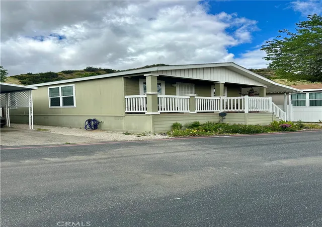 Homes for sale in Castaic, CA | 30000 Hasley Canyon Rd #9, Castaic, CA 91384 | MLS# SR26078980
