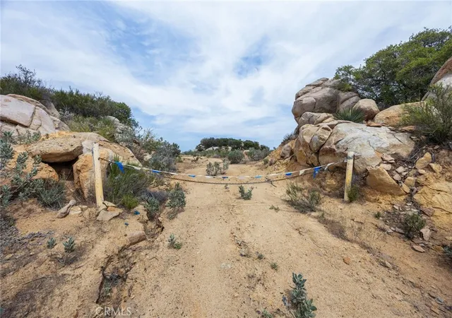 4th image of 0 Calle Azul, Murrieta, CA 92562 | MLS# PW26078890