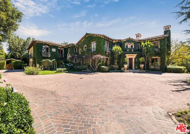 5th image of 1550 Amalfi Dr, Pacific Palisades, CA 90272 | MLS# 26710489