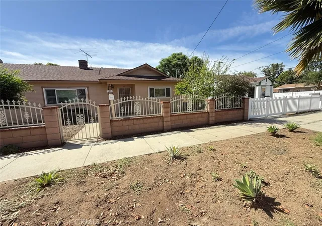 Photo 1 of Single family home for sale at 122 E Park, Ontario, CA 91761 | MLS# WS26079029 | Listing updated on 2026-04-27