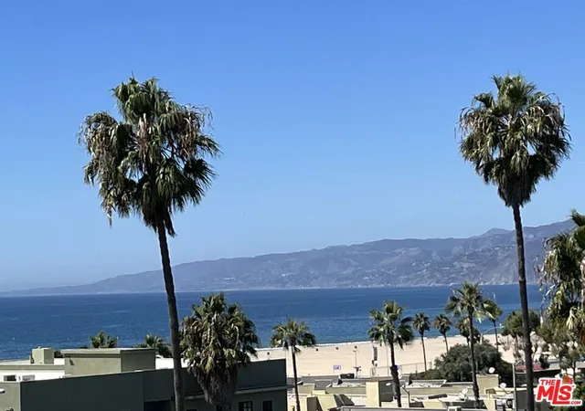 Homes for sale in Santa Monica, CA | 1705 Ocean Ave #502, Santa Monica, CA 90401 | MLS# 26710691