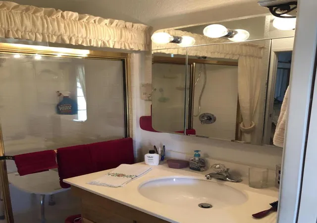 Photo 4 of Manufactured home for sale at 81620 Avenue 49 #160B, Indio, CA 92201 | MLS# 219146318DA | Listing updated on 2026-04-13