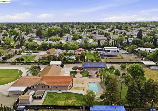 Homes for sale in Tracy, CA | 11378 Mountain View Rd, Tracy, CA 95376 | MLS# 41130716