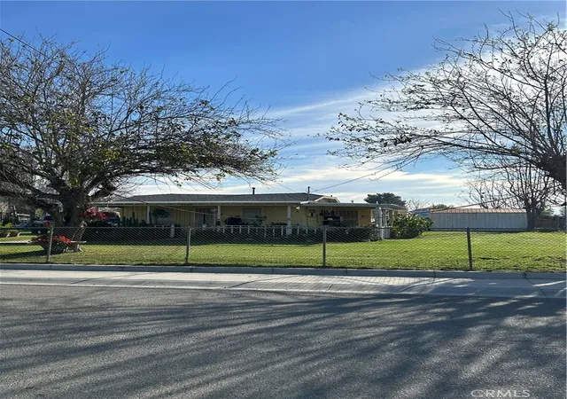 Photo 3 of Sale Pending at 5506 Troth St, Jurupa Valley, CA 91752 | MLS# PW26079188 | Listing updated on 2026-10-07