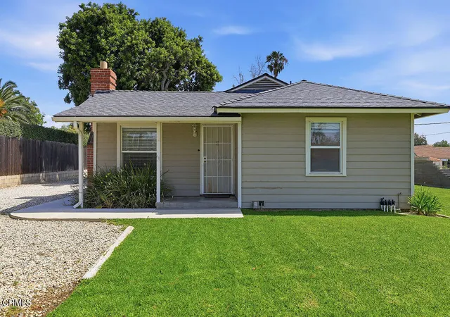 Homes for sale in Camarillo, CA | 78 W Loop Dr, Camarillo, CA 93010 | MLS# V1-35766