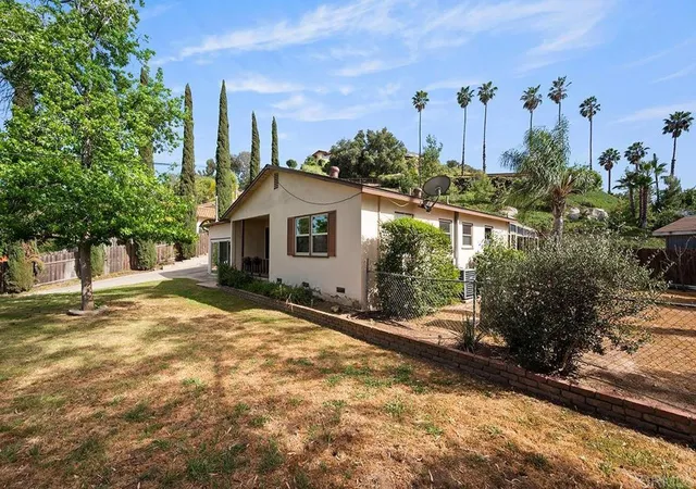Homes for sale in El Cajon, CA | 1071 Washington Heights Pl, El Cajon, CA 92019 | MLS# PTP2602756