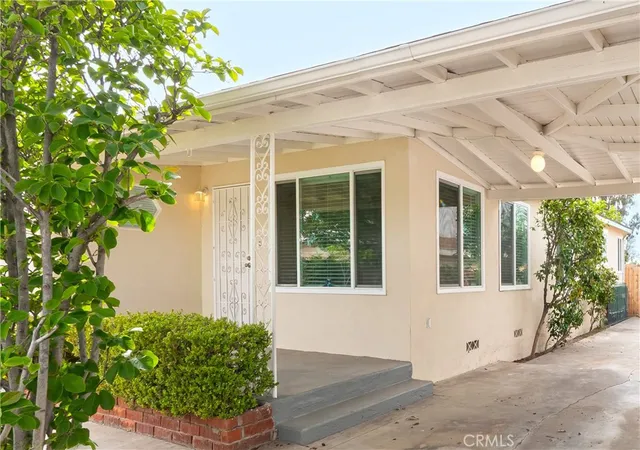 Photo 2 of Single family home for sale at 7579 Emerald St, Riverside, CA 92504 | MLS# IV26075778 | Listing updated on 2026-09-18