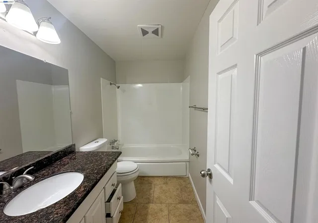 Homes for sale in Fairfield, CA | 378 Acacia St, Fairfield, CA 94533 | MLS# 41130731