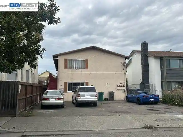 Multi family home for sale at 1127 Linden St, Oakland, CA 94607 | MLS# 41130730