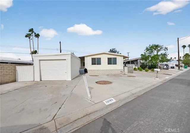 Photo 3 of Sale Pending at 33183 Laura, Thousand Palms, CA 92276 | MLS# SW26075742 | Listing updated on 2026-06-27