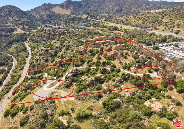 5th image of 22001 Santa Susana Pass Rd, Chatsworth, CA 91311 | MLS# 26699453