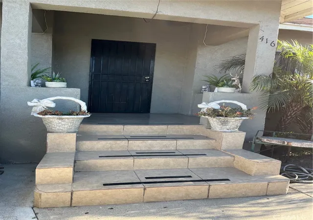 2nd image of 416 E 31st St, Los Angeles, CA 90011 | MLS# DW26076724