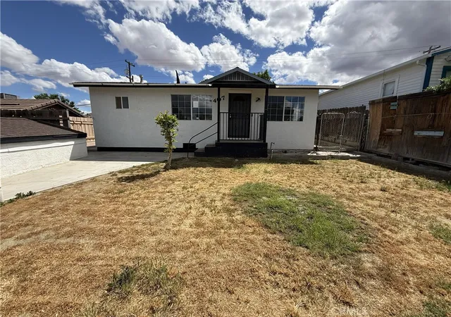 2nd image of 407 E St, Taft, CA 93268 | MLS# SR26079124