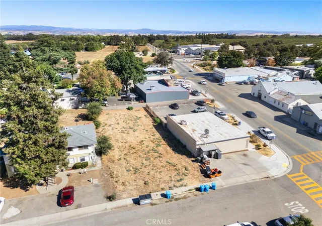 12th image of 9408 Goodspeed, Durham, CA 95938 | MLS# SN26079221