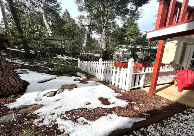 Homes for sale in Crestline, CA | 763 Woodland, Crestline, CA 92325 | MLS# IV26079529