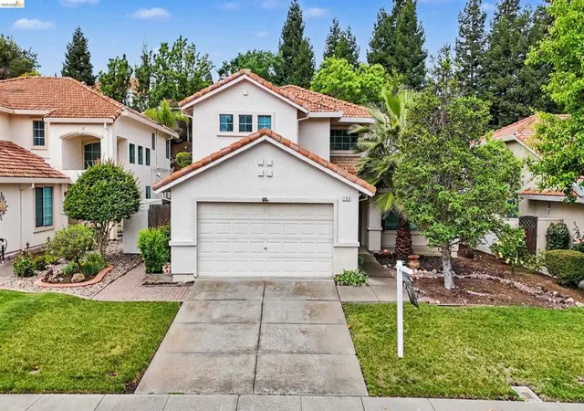 1st image of 184 Bald Eagle Dr, Vacaville, CA 95688 | MLS# 41130761