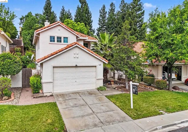 Homes for sale in Vacaville, CA | 184 Bald Eagle Dr, Vacaville, CA 95688 | MLS# 41130761