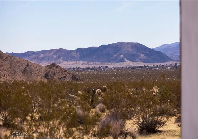 4th image of 0 Appian Wy, Joshua Tree, CA 92252 | MLS# JT26076608