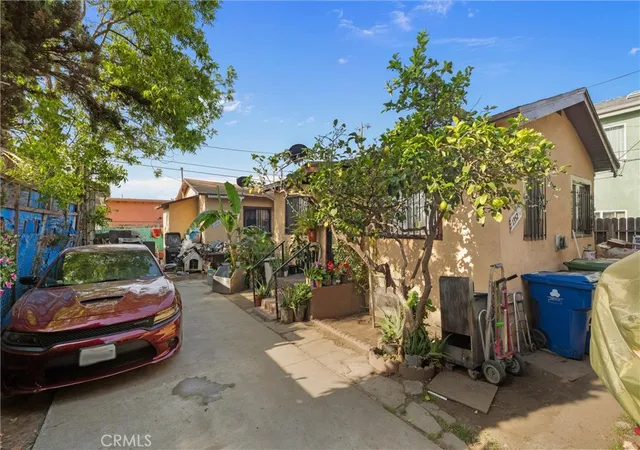 Homes for sale in Los Angeles, CA | 1350 E 43rd, Los Angeles, CA 90011 | MLS# DW26079634