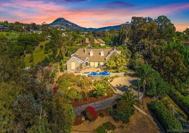 2nd image of 3537 Dove Hollow Dr, Encinitas, CA 92024 | MLS# 260008708SD