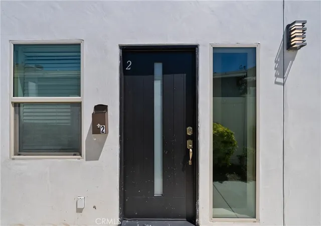 Homes for sale in Inglewood, CA | 1013 E La Palma, Inglewood, CA 90301 | MLS# SR26079670