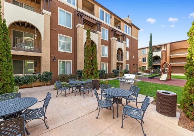 2nd image of 801 Winchester, San Jose, CA 95128
