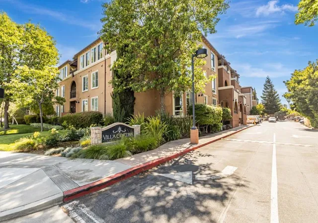 2nd image of 801 Winchester #4100, San Jose, CA 95128 | MLS# ML82042797