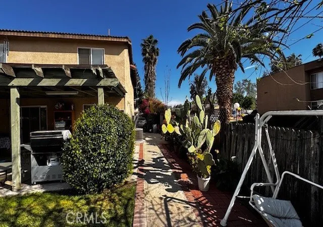 13th image of 1045 Amarillo Ct, Riverside, CA 92501 | MLS# CV26079734