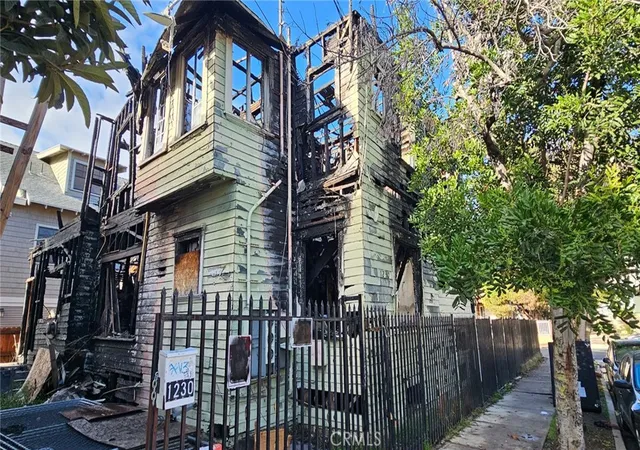 2nd image of 1230 S Bonnie Brae, Los Angeles, CA 90006 | MLS# OC26065761