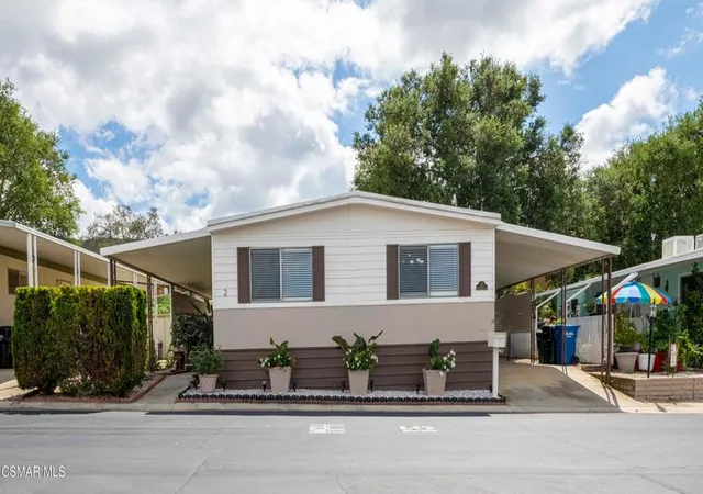 Homes for sale in Newbury Park, CA | 2 Robertson Wy, Newbury Park, CA 91320 | MLS# 226001698