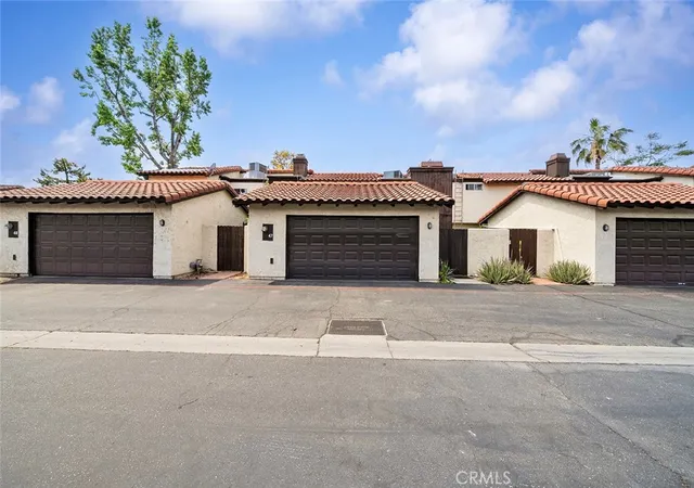 Homes for sale in Colton, CA | 1077 Santo Antonio, Colton, CA 92324 | Houzeo