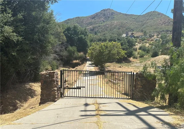 Photo 3 of Land for sale at 30100 Mulholland, Agoura Hills, CA 91301 | MLS# SR26079461 | Listing updated on 2026-05-04
