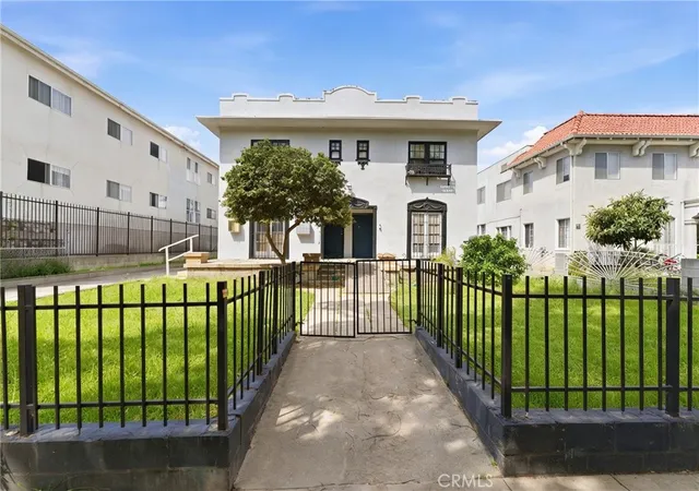 Photo 2 of Multi family home for sale at 525 N Kenmore Ave, Los Angeles, CA 90004 | MLS# LG26074807 | Listing updated on 2026-06-19