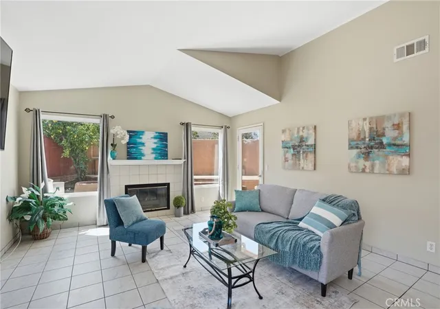 Photo 4 of Single family home for sale at 444 Calle Bonita, Santa Maria, CA 93455 | MLS# PI26078490 | Listing updated on 2026-10-12