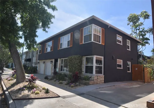 Homes for sale in Long Beach, CA | 1334 E 1St St, Long Beach, CA 90802