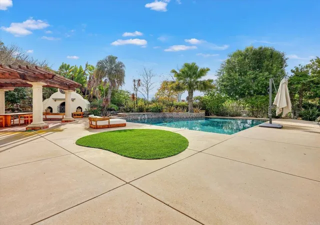 Homes for sale in Rancho Santa Fe, CA | 17839 La Amapola, Rancho Santa Fe, CA 92067 | MLS# PTP2602774