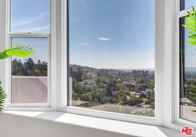 3rd image of 12254 Circula Panorama, North Tustin, CA 92705 | MLS# 26715921