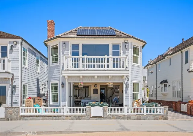 1st image of 522 W Oceanfront, Newport Beach, CA 92661 | MLS# OC26079870