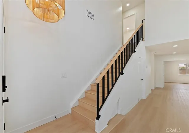 4th image of 14207 Woodland Dr, Fontana, CA 92337 | MLS# IG26079987
