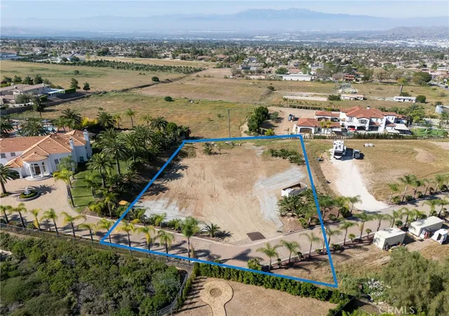 Land for sale at 0 Lester Ave, Corona, CA 92881 | MLS# IG26059460