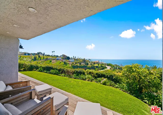 Homes for sale in Malibu, CA | 6817 Seawatch Ln, Malibu, CA 90265 | MLS# 26721661