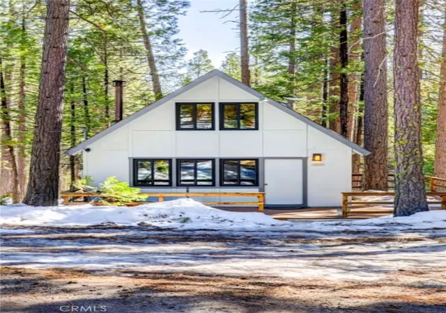 Homes for sale in Long Barn, CA | 29591 Lassen Dr, Long Barn, CA 95335 | MLS# MC26078836