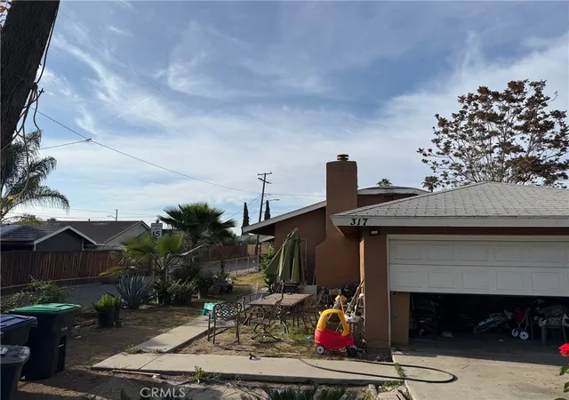 1st image of 317 W 8th, Perris, CA 92570 | MLS# IG26077924