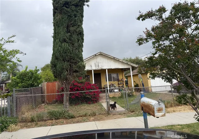 1st image of 529 W N, Colton, CA 92324 | MLS# IG26077932