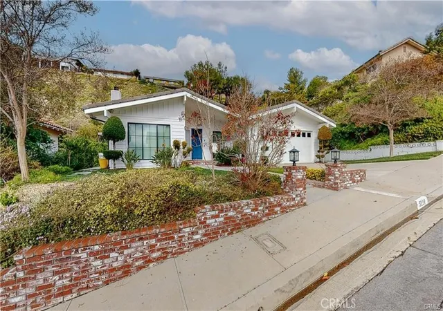 1st image of 3119 Mesa Verde, Burbank, CA 91504 | MLS# BB26080050